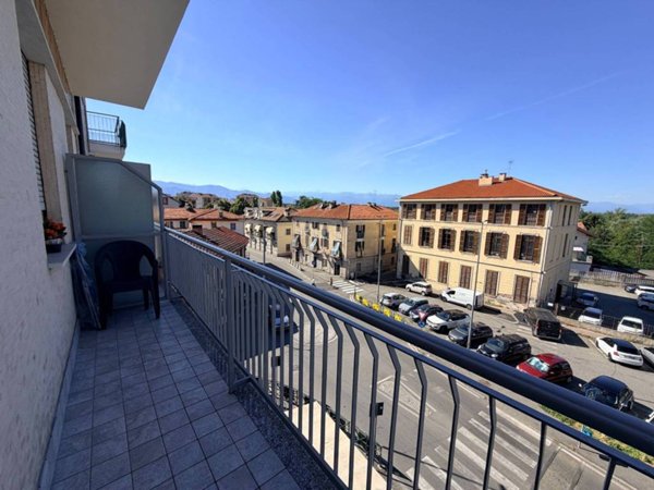 appartamento in vendita a Venaria Reale in zona Altessano