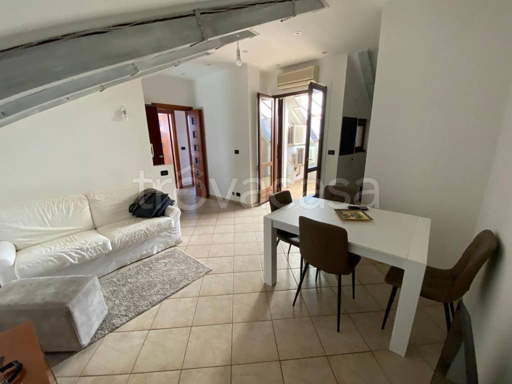appartamento in vendita a Venaria Reale in zona Altessano
