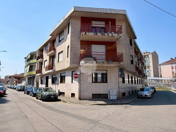 appartamento in vendita a Venaria Reale in zona Altessano