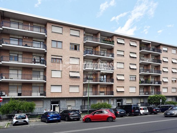 appartamento in vendita a Venaria Reale in zona Altessano