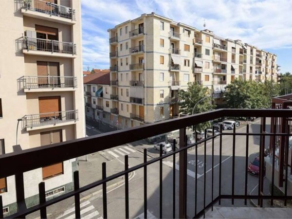 appartamento in vendita a Venaria Reale in zona Altessano