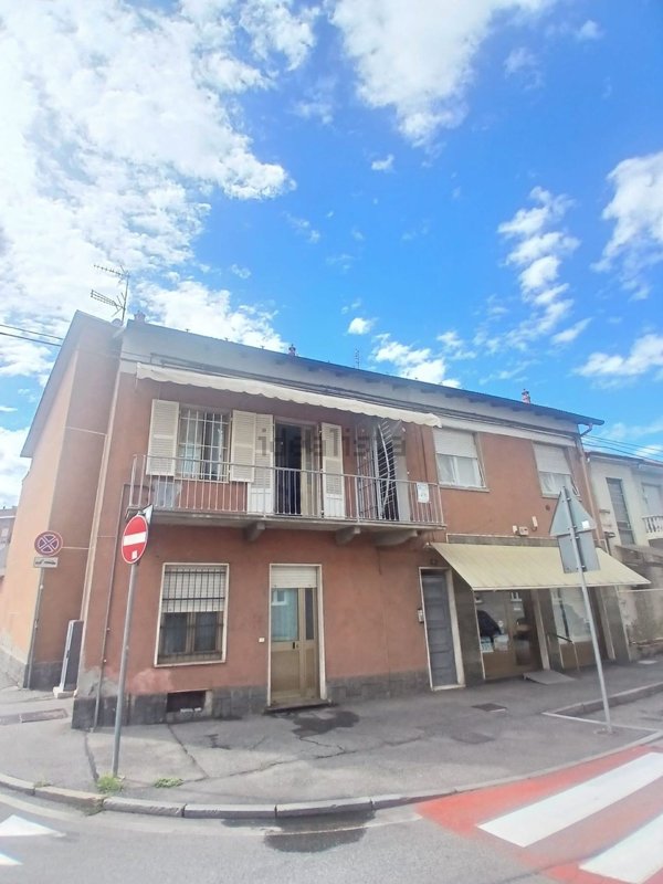 appartamento in vendita a Venaria Reale in zona Altessano