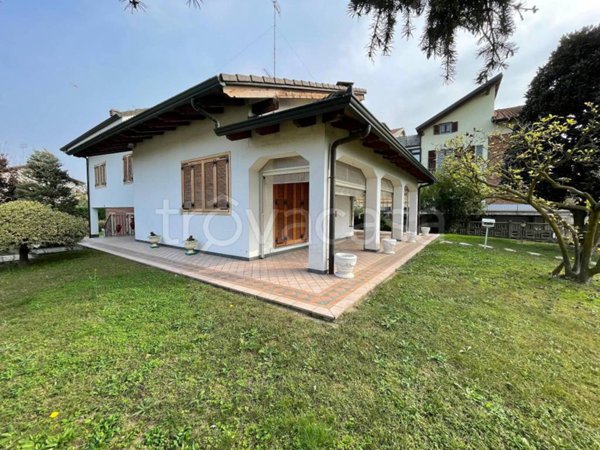 casa indipendente in vendita a Verolengo