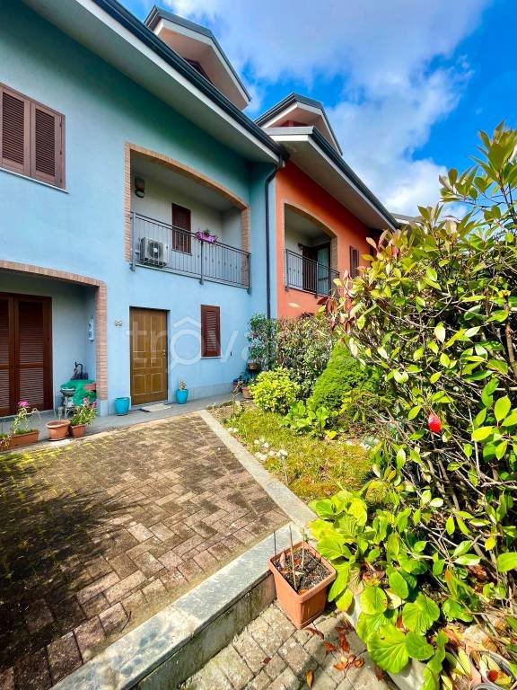 casa indipendente in vendita a Verolengo
