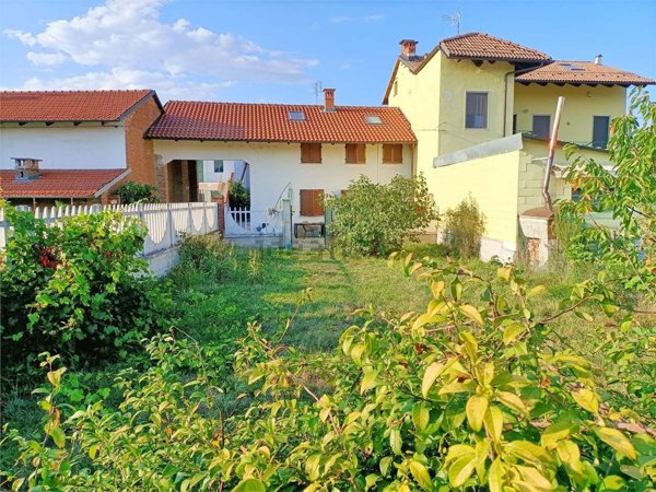 appartamento in vendita a Verolengo in zona Borgo Revel