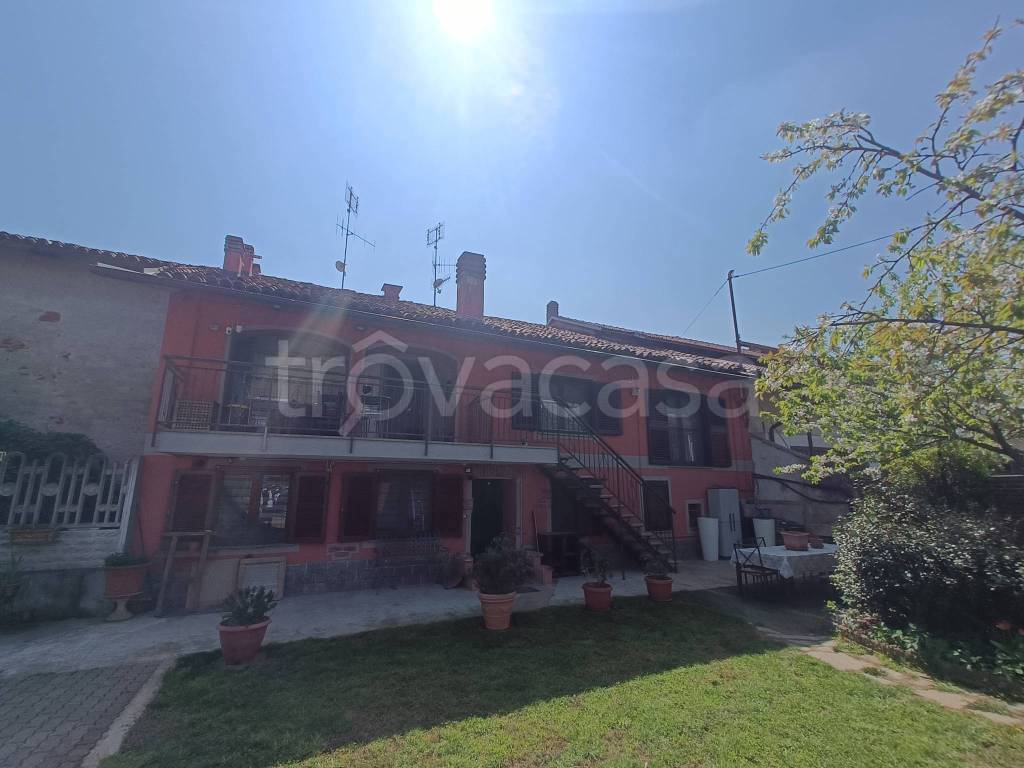 appartamento in vendita a Verolengo in zona Busignetto