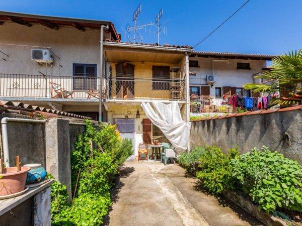 casa indipendente in vendita a Verolengo in zona Casabianca