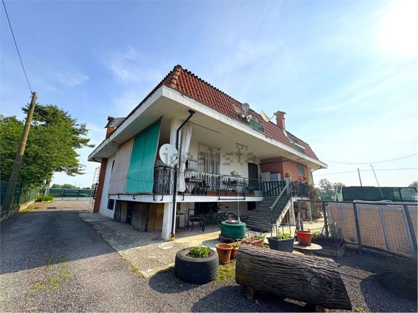 casa indipendente in vendita a Verolengo in zona Casabianca