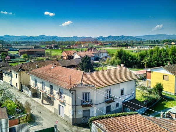 casa indipendente in vendita a Verolengo in zona Borgo Revel
