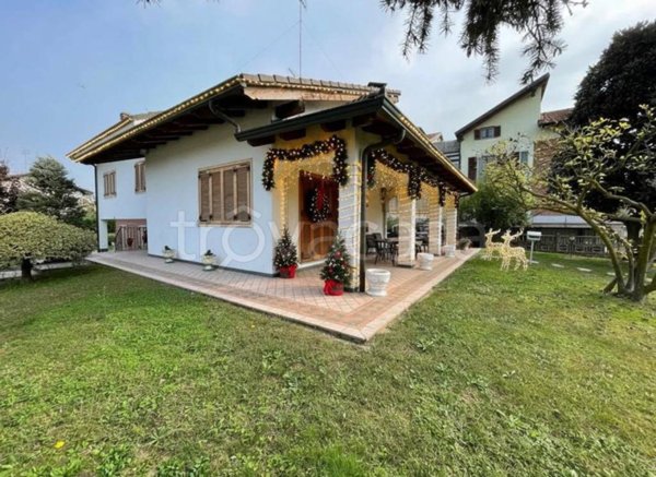 casa indipendente in vendita a Verolengo