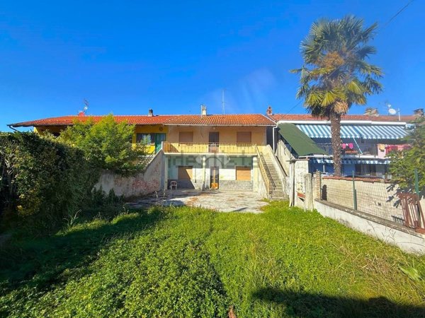 casa semindipendente in vendita a Verolengo