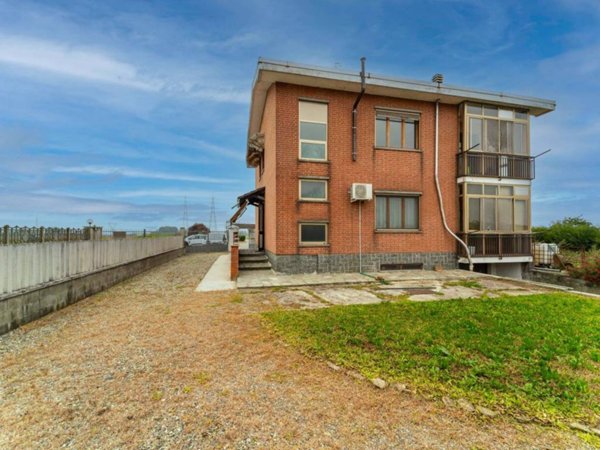 casa indipendente in vendita a Verolengo in zona Busignetto