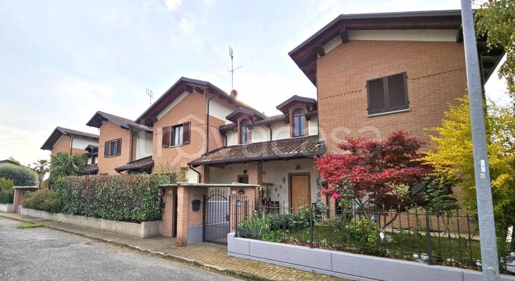 casa indipendente in vendita a Verolengo in zona Busignetto