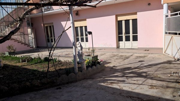 casa indipendente in vendita a Verolengo