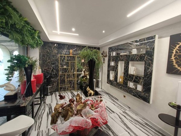 negozio in vendita a Verolengo