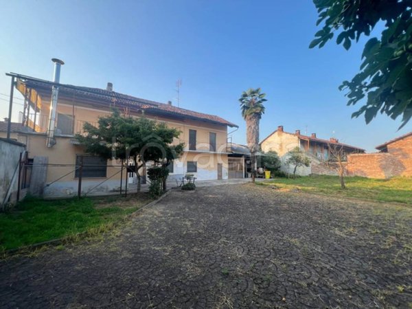 casa indipendente in vendita a Verolengo in zona Borgo Revel