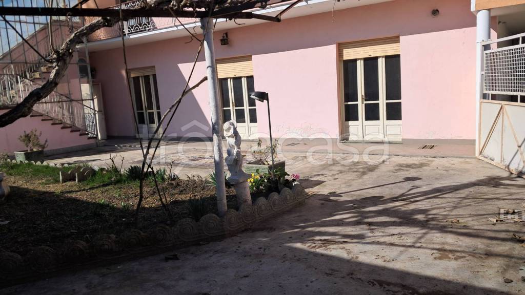 casa indipendente in vendita a Verolengo