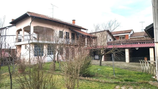 casa indipendente in vendita a Verolengo