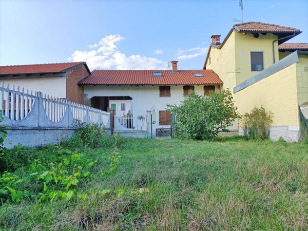 casa indipendente in vendita a Verolengo in zona Borgo Revel