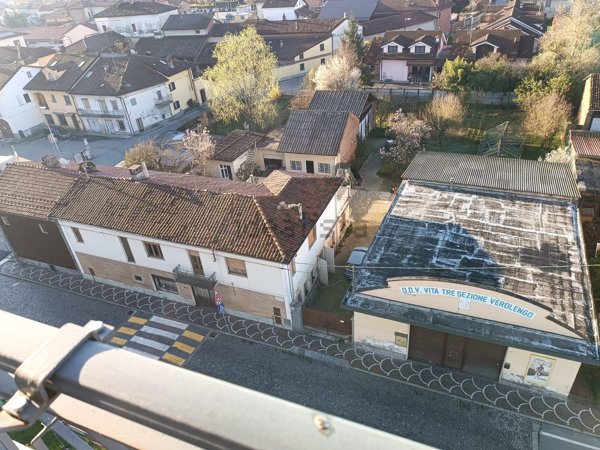 casa indipendente in vendita a Verolengo