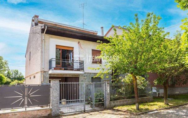 casa indipendente in vendita a Verolengo