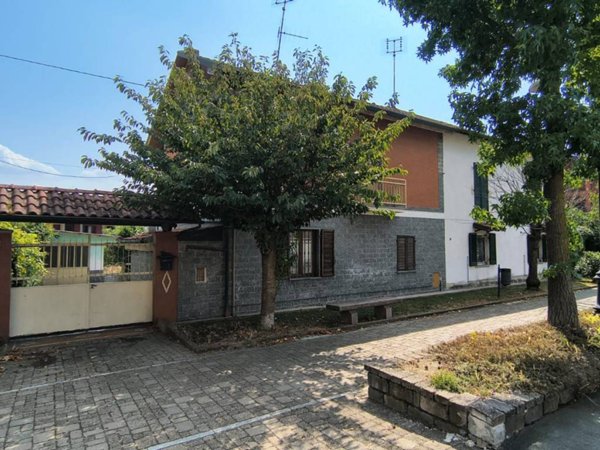 casa indipendente in vendita a Verolengo