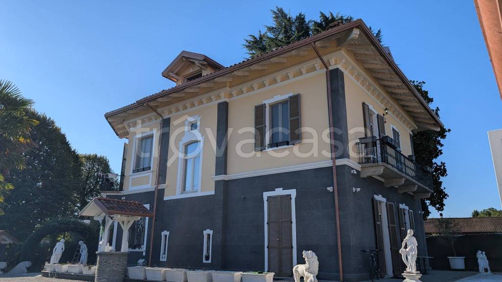 casa indipendente in vendita a Verolengo