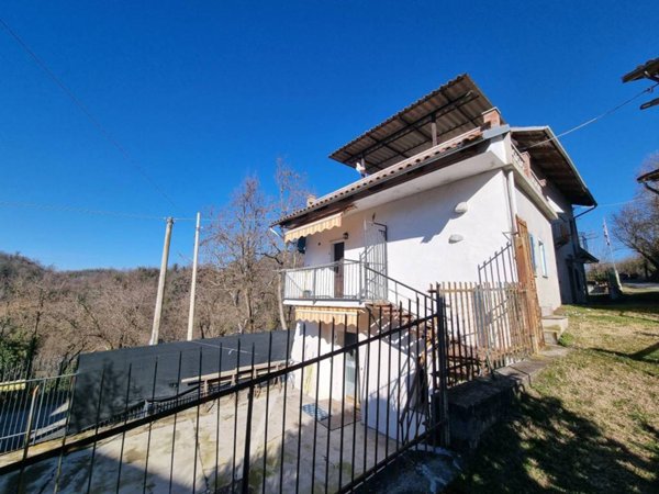 casa indipendente in vendita a Verrua Savoia