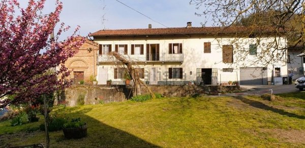 casale in vendita a Verrua Savoia