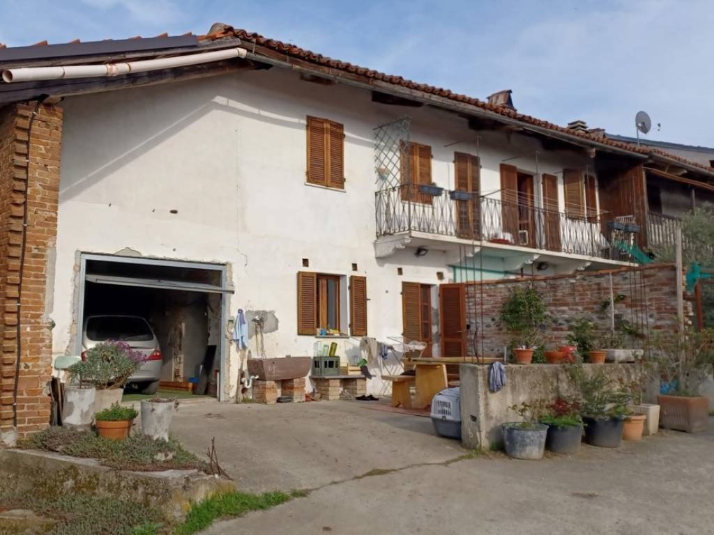 casa indipendente in vendita a Verrua Savoia