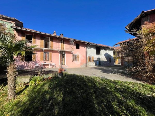 casa indipendente in vendita a Verrua Savoia
