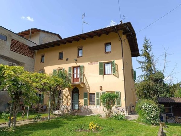 casa indipendente in vendita a Verrua Savoia