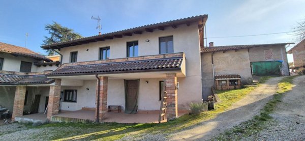 casa indipendente in vendita a Verrua Savoia