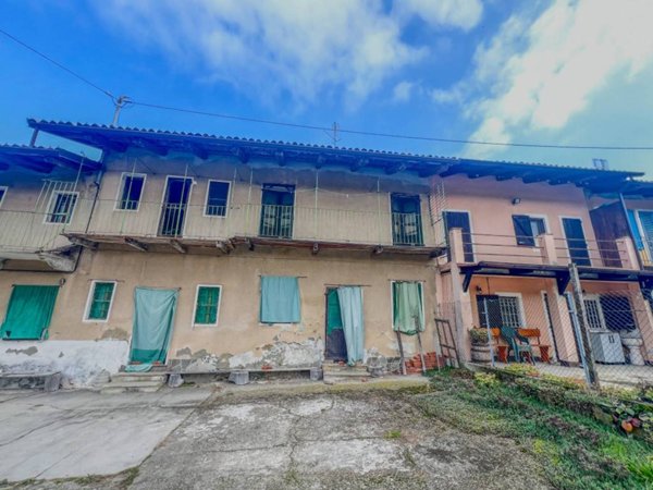 casa indipendente in vendita a Verrua Savoia