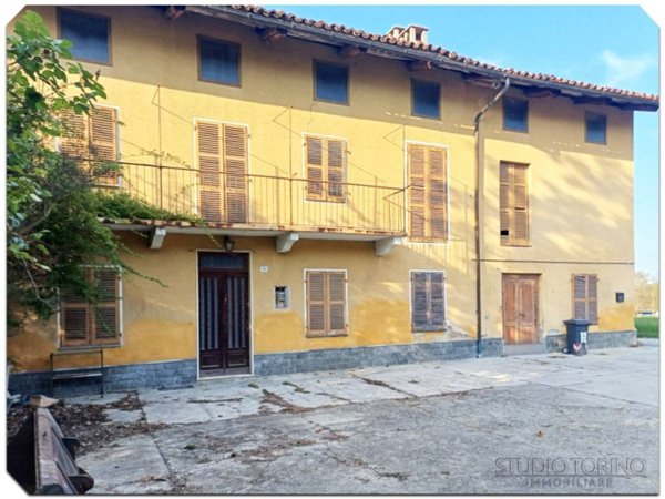 casa indipendente in vendita a Verrua Savoia