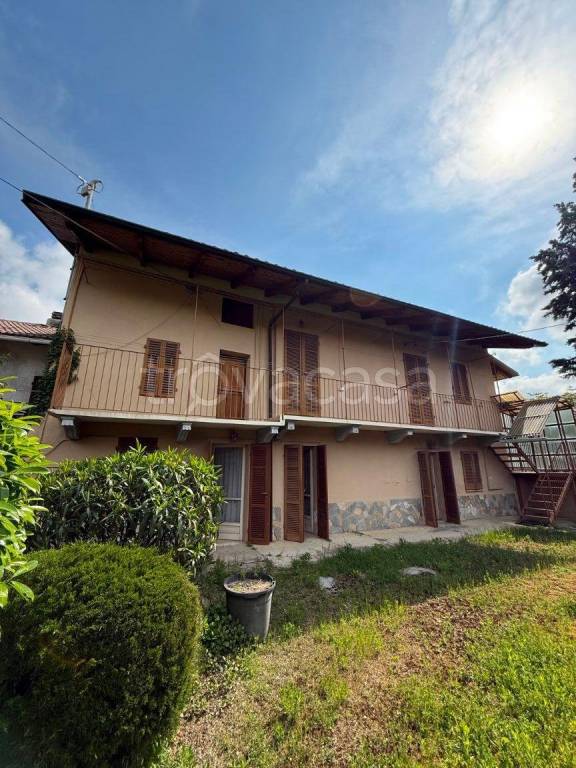 casa indipendente in vendita a Verrua Savoia