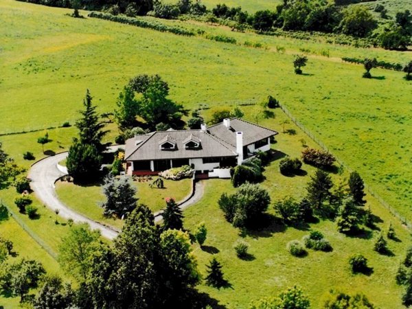 casa indipendente in vendita a Verrua Savoia