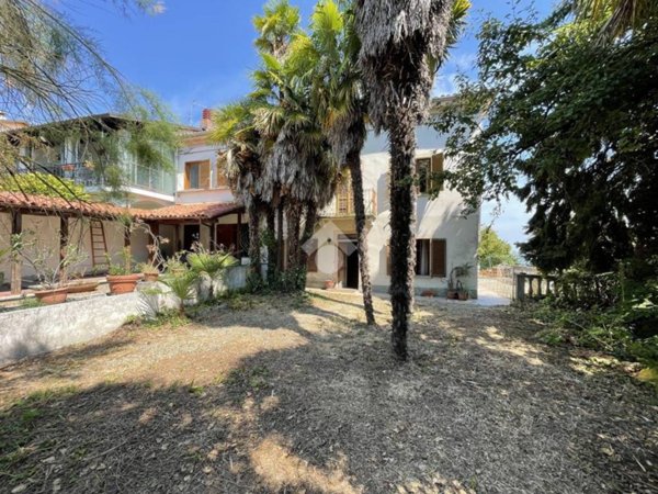 casa indipendente in vendita a Verrua Savoia
