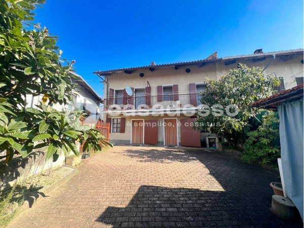 casa indipendente in vendita a Verrua Savoia