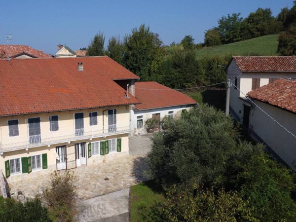 casa indipendente in vendita a Verrua Savoia