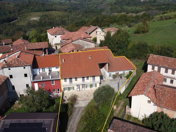 casa indipendente in vendita a Verrua Savoia