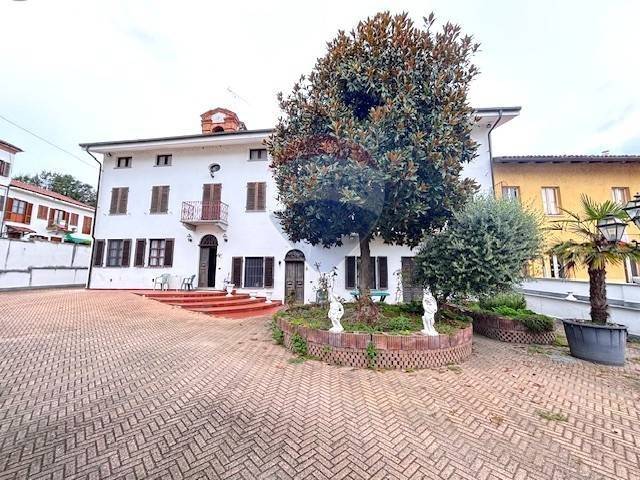 casa indipendente in vendita a Verrua Savoia