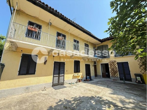 casa indipendente in vendita a Verrua Savoia