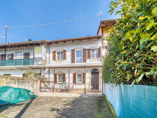 casa indipendente in vendita a Verrua Savoia
