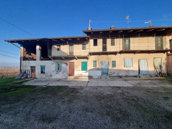 casa indipendente in vendita a Verrua Savoia