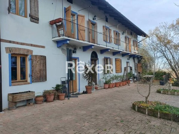 casa indipendente in vendita a Verrua Savoia