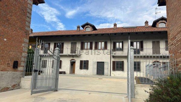 casale in vendita a Verrua Savoia