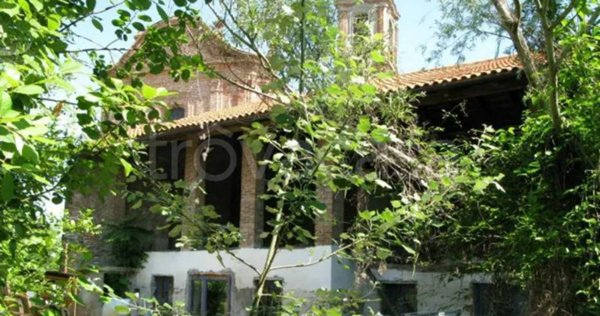casa semindipendente in vendita a Verrua Savoia