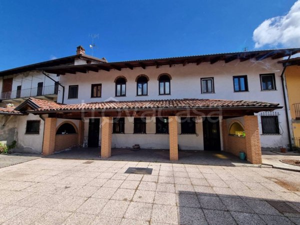 casa indipendente in vendita a Verrua Savoia