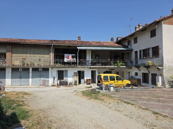 casa indipendente in vendita a Verrua Savoia